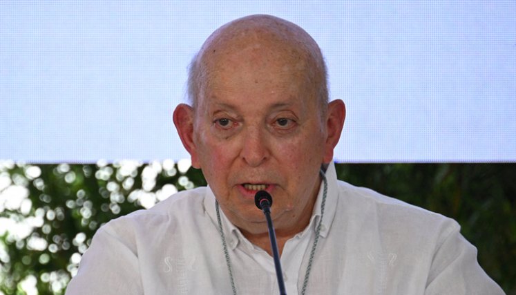 Conmovido y casi pidiendo perdón: Otty Patiño lamentó muerte de uno de los jefes de la Segunda Marquetalia