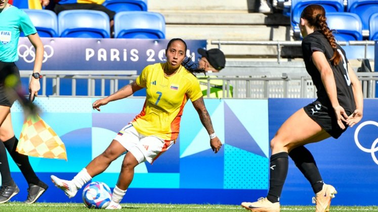 La selección femenina de Colombia define hoy su camino en los Olímpicos.