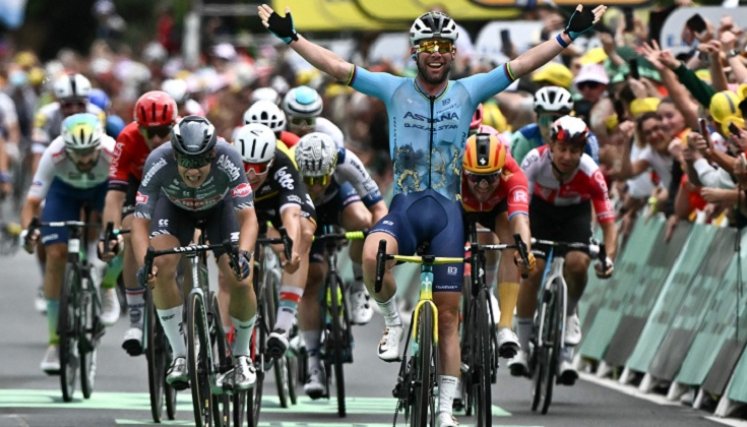 El británico Mark Cavendish se llevó la quinta etapa del Tour de Francia.