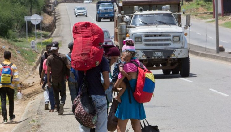 Migrantes venezolanos. / Foto: Archivo / La Opinión 