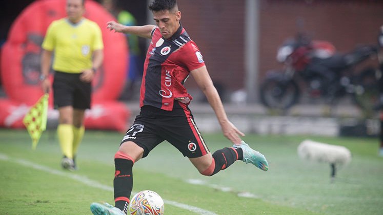 Mauricio Duarte, lateral izquierdo del Cúcuta Deportivo 202