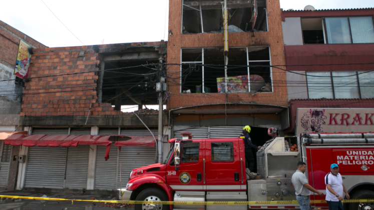 El Cuerpo de Bomberos de Cúcuta aún continuaba inspeccionando la zona de los hechos.