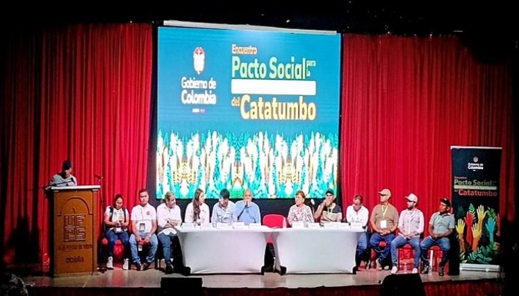 pacto-social