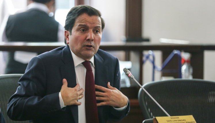 Senador David Luna: “Le dejé de creer hace mucho al presidente Petro”