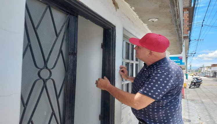 Un caso bastante inaudito se registró en el barrio Torcoroma de Ocaña donde un ladrón se roba 5 puertas en una noche./ Foto: Javier Sarabia/La Opinión