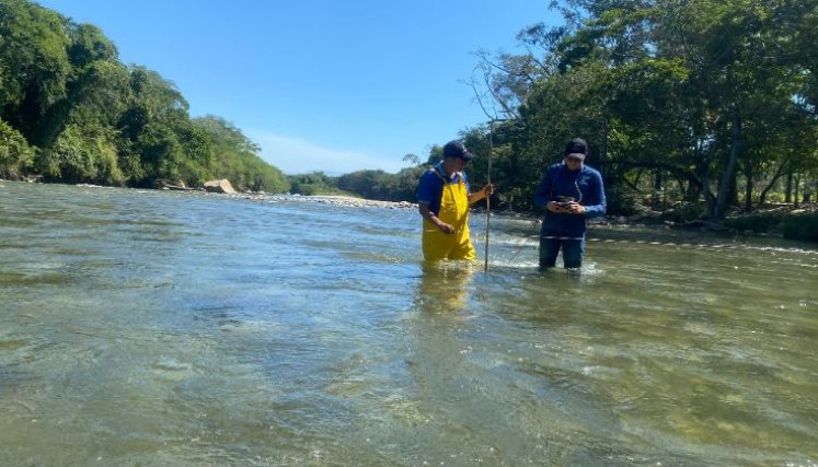 Monitoreo de las aguas de los ríos que surcan Cúcuta y el área por parte de Corponor/Foto cortesía