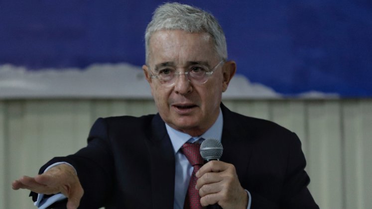 La audiencia contra el expresidente Álvaro Uribe Vélez continuará el próximo 16 de octubre. / Foto: Colprensa