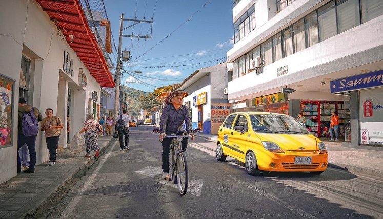 Con miras a mitigar los efectos de la contaminación ambiental se llevó a cabo el Día sin carros y motos en Ocaña. / Foto: Cortesía.