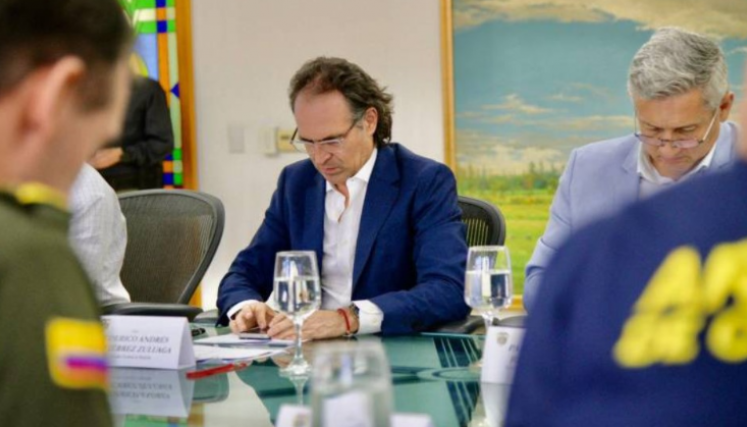 Tensión en Medellín por amanezas en contra del alcalde Federico Gutiérrez. 