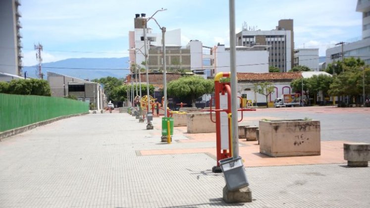 El parque tiene un amplio parqueadero con capacidad para 300 carros y 100 motos, pero no se está utilizando. / Foto: Carlos Ramírez. 