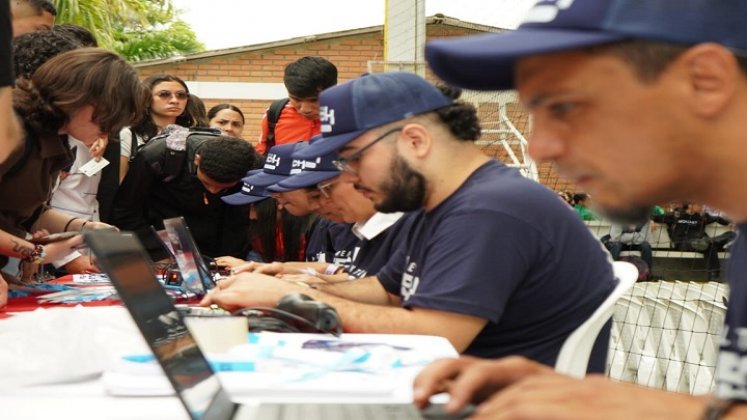 Desde la administración del municipio de Ocaña pidieron al ministro cerrar las brechas en materia de tecnologías que tienen en el Catatumbo. /Fotos: Cortesía / La Opinión