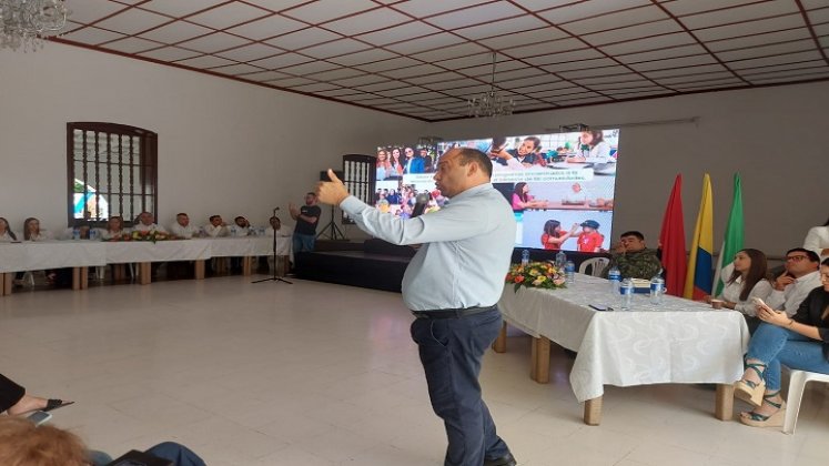 El alcalde de Ocaña, Emiro Cañizares Plata, cumple con el arresto ordenado por el desacato de una acción de tutela.