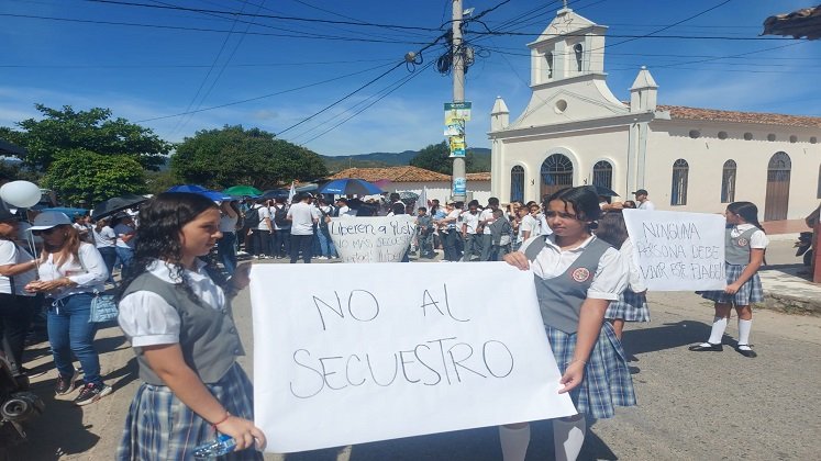 Los ocañeros repudian la práctica del secuestro y exigen la pronta liberación sanos y salvos./ Foto Cortesía para La Opinión