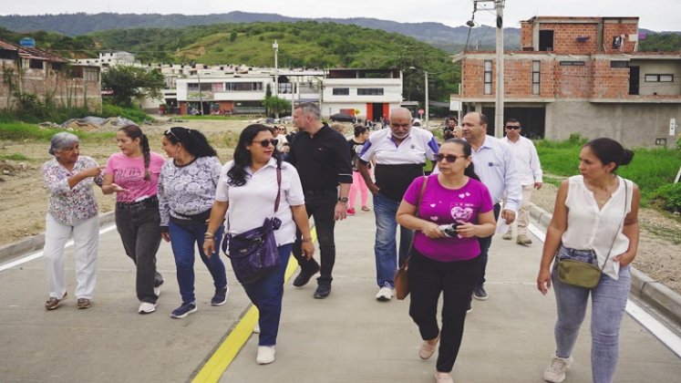 Otras vías del municipio también están siendo intervenidas. / Foto: Cortesía / La Opinión