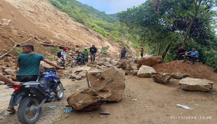 Una emergencia vial se registra en la zona del Catatumbo ante los torrenciales aguaceros.