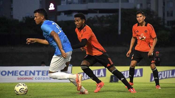 La selección Sub-17 masculina sigue su preparación hacia el Suramericano