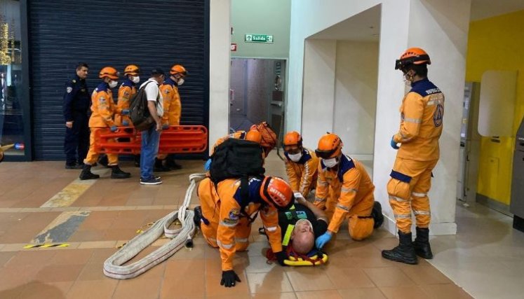 Los organismos de socorro se preparan día a día, para atender cualquier emergencia en el menor tiempo posible. 