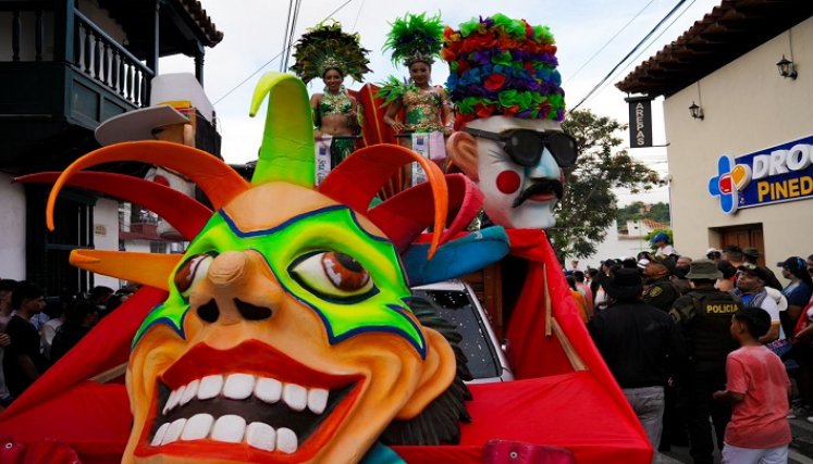 Con distintos actos culturales se desarrollan los carnavales en Ocaña.