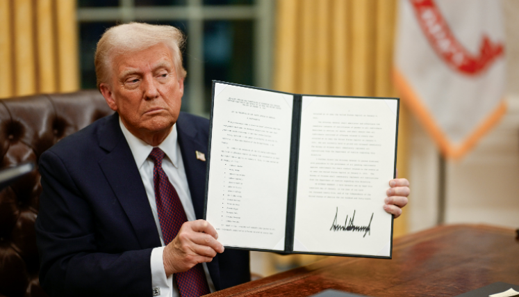 Donald Trump emprendió acciones inéditas contra Colombia.