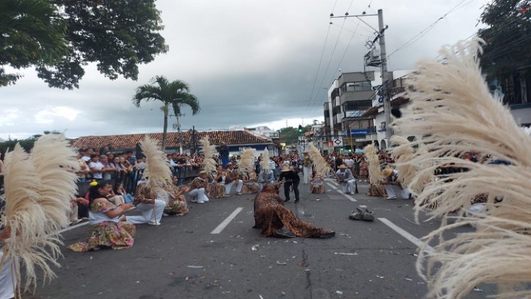 Vivas se mantienen las tradiciones a través de las danzas folclóricas en varios municipios de la provincia de Ocaña y sur del departamento del Cesar. 