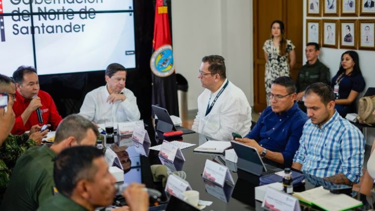 Encuentro del Ministro del Interior, Juan Fernando Cristo con el Gobernador./Foto Cortesía