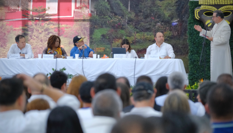 El presidente Petro escuchó en Ocaña a la Iglesia y a líderes sociales. 