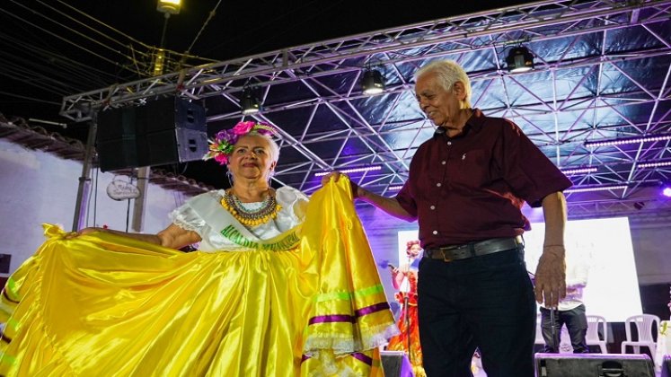 La tercera edad ya cuenta con la soberana para alegrar los carnavales.