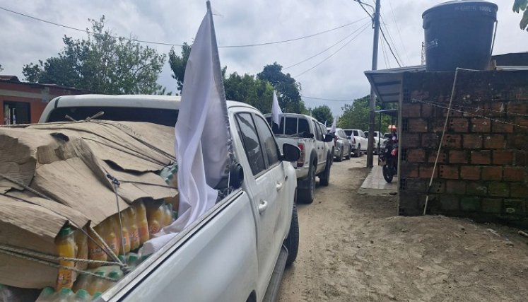 Una caravana humanitaria llega al corazón del Catatumbo donde exigen el cese al fuego para el retorno de los desplazados. Fotos Carlos Ramírez/La Opinión