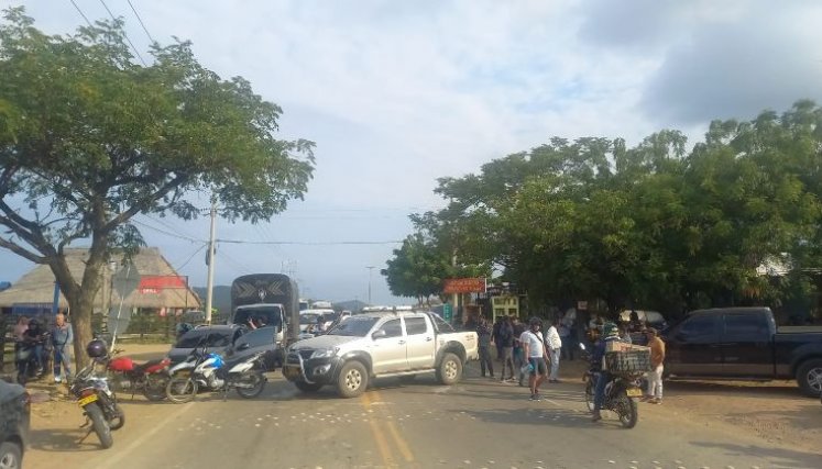 Vías cerradas en Cúcuta por paro de arroceros. / Foto: Cortesía / La Opinión 