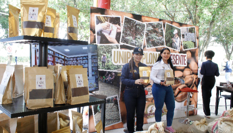 Unipamplona presente con su variedad de café.