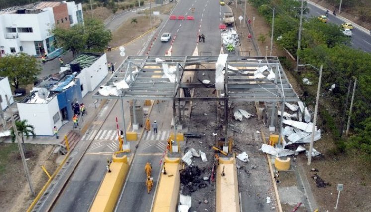 La Unión Temporal de Peajes Nacionales condenó los actos sobre la infraestructura que conecta a Cúcuta con el municipio histórico.  / Foto: Carlos Ramírez.  / La Opinión.