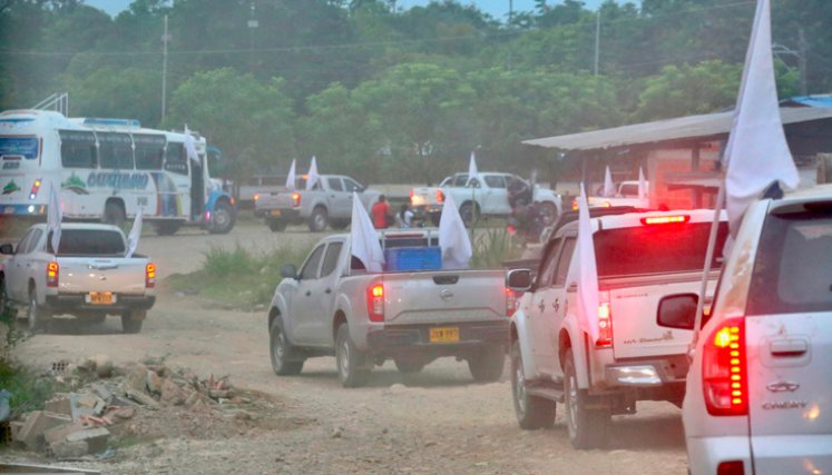 Caravana por la Paz. Foto Carlos Ramírez