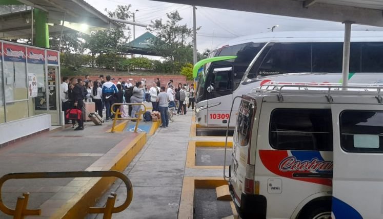 Los transportadores piden que se solucione la situación de los arroceros porque les afecta. /Foto: Cortesía