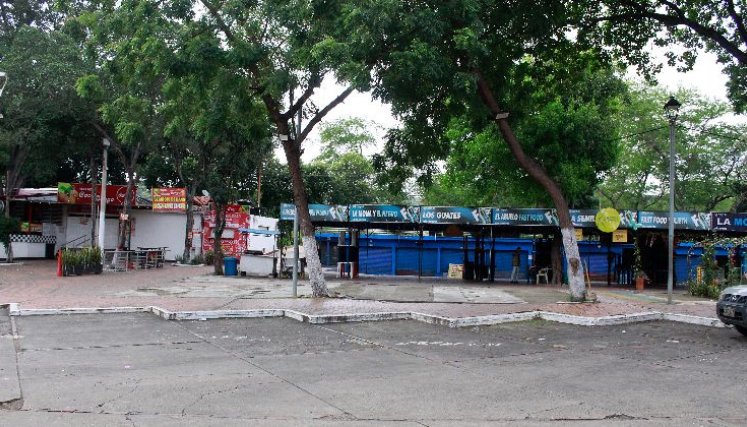 MALECÓN-COMERCIOS