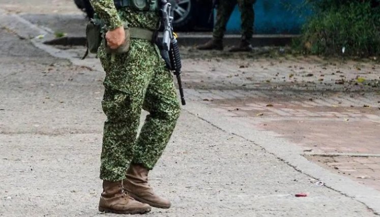 MILITAR