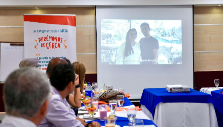 Campaña Mirémonos de cerca.