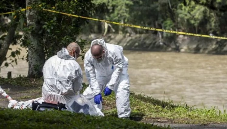 Cuerpo hallado en el río de Medellín. 