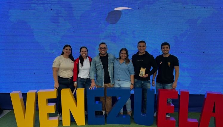 Con el firme propósito de estrechar lazos de comercialización emprendedores de Ocaña participan en el Primer Congreso en Caracas, Venezuela.