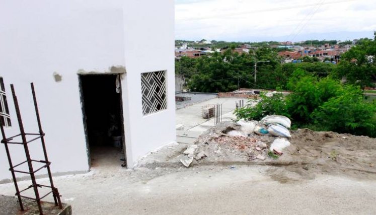 Omar Iván fue baleado, al parecer, por robarle sus pertenencias en la avenida 9 entre calles 3 y 4A del barrio Caño Fistolo. / Foto: Stefany Peñaloza.