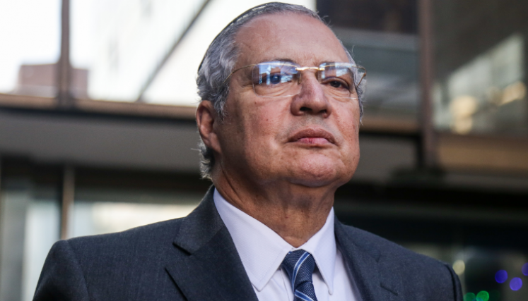 Iván Name asiste a la corte suprema