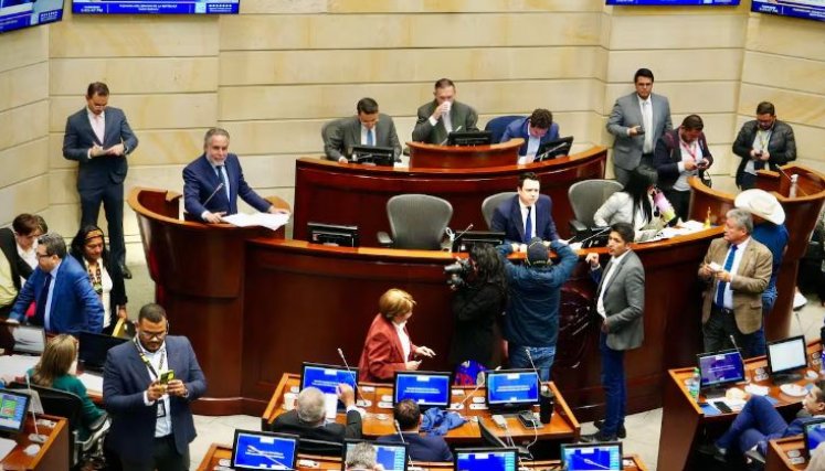 SENADO