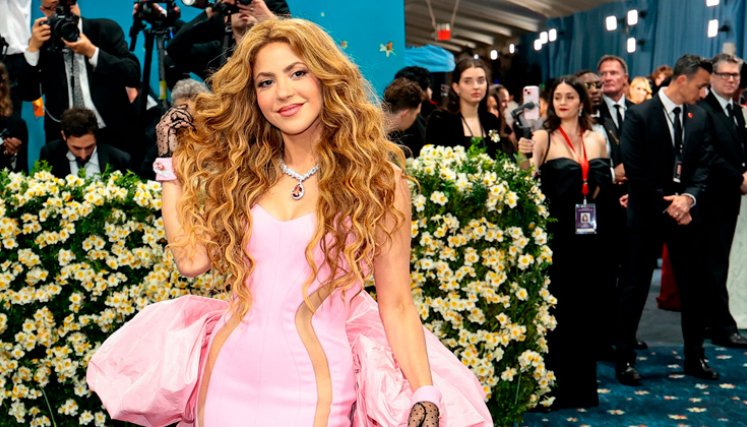 Shakira en la Met Gala 2025- Foto tomada de X @Billboard