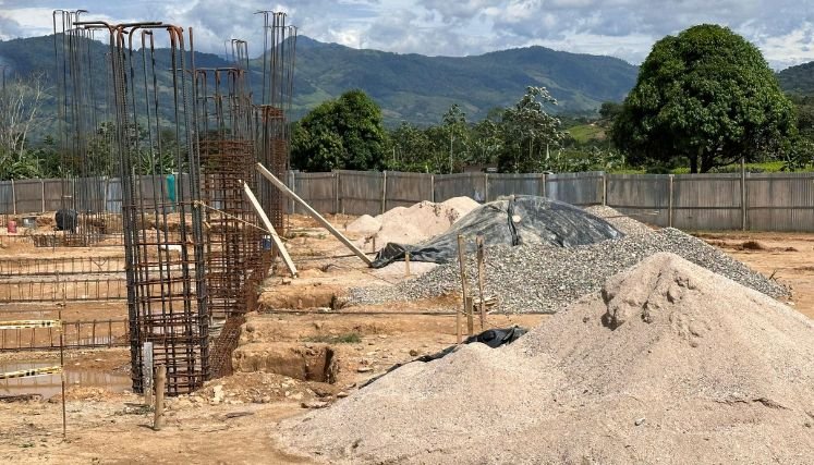 En El Tarra avanzan los trámites para la instalación de las aulas modulares para promover la educación superior.