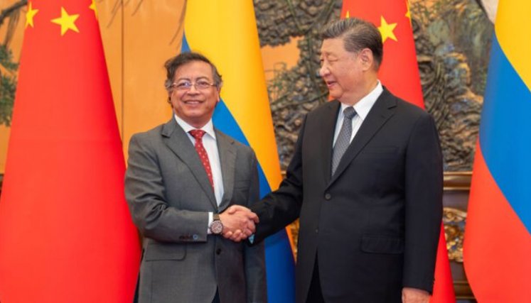 XI X PETRO