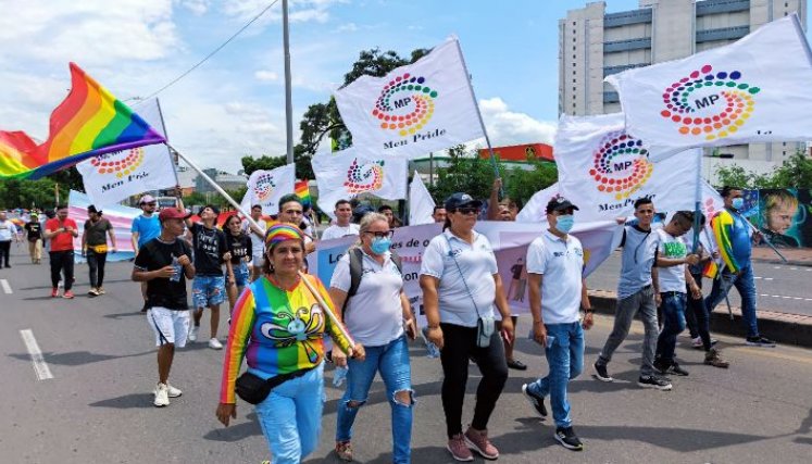 La poblacoión LGBTI+ marcha hoy en contra de la homofobia/Foto archivo
