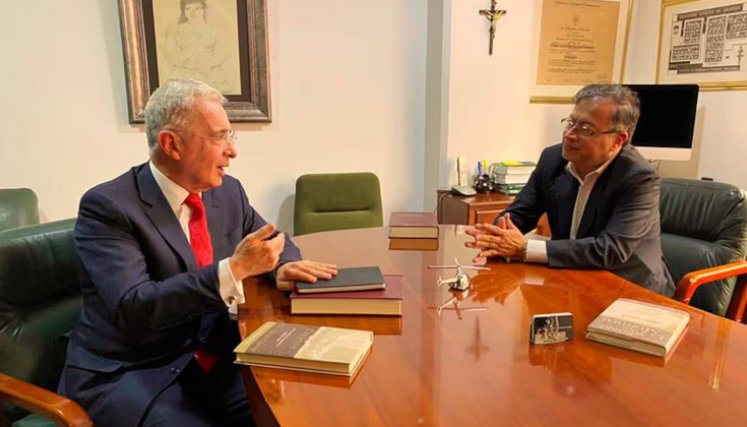 Álvaro Uribe y Gustavo Petro