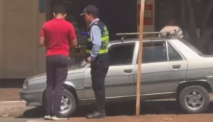 Agente de tránsito. 