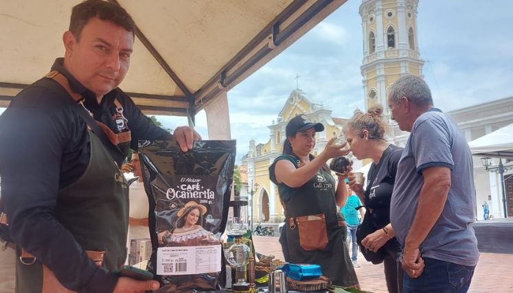 En Ocaña se adelanta jornadas ambientales para crear conciencia ecológica entre la población.