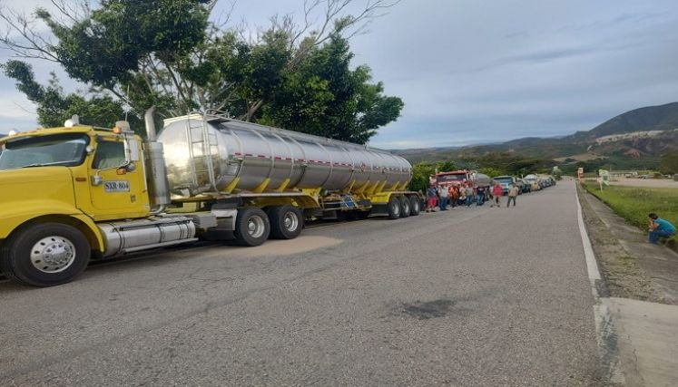 Imperiosa la necesidad de cargar en otros departamentos.