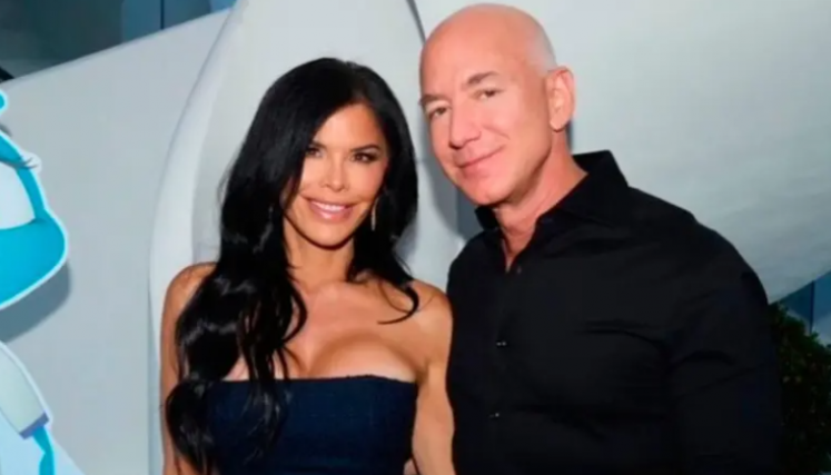 Jeff Bezos y Lauren Sánchez